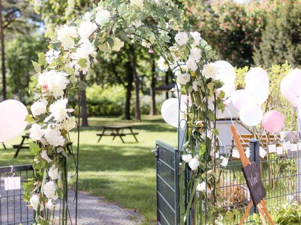 Hochzeitslocation Listing Category Villa Schützenhof – Hofgarten Array